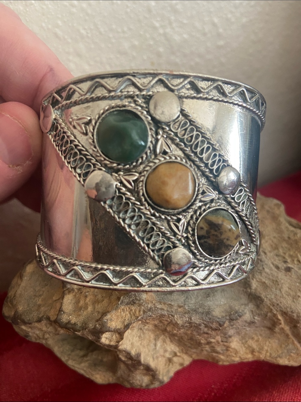 Vintage Turk Oman Tibetan Silver & Agate Stone Cuff Bracelet